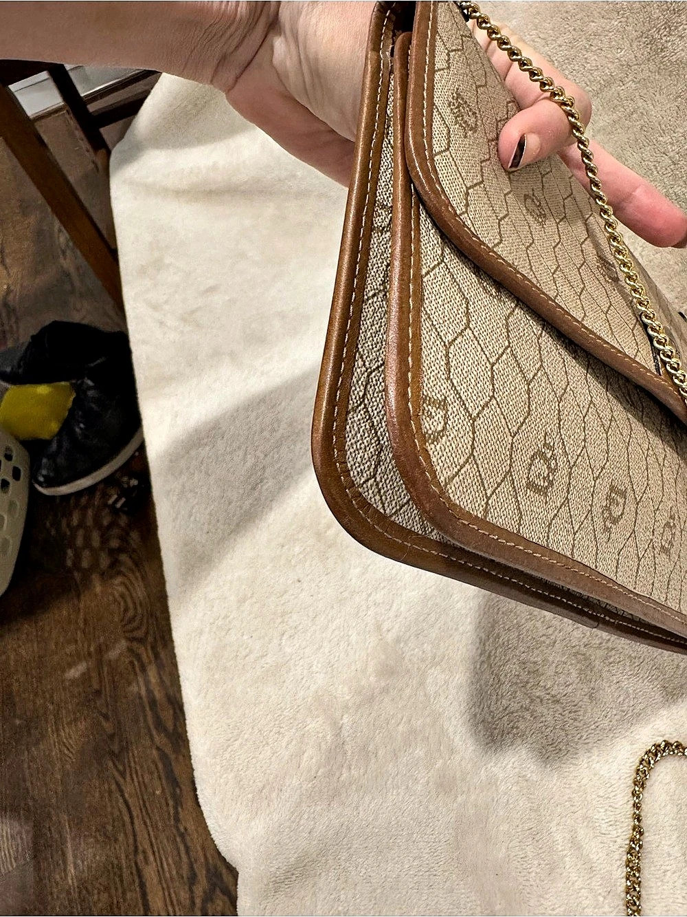 Vintage 1980’s Christian Dior Honeycomb Chain Shoulder Bag in Brown & Beige - Picture 7 of 13